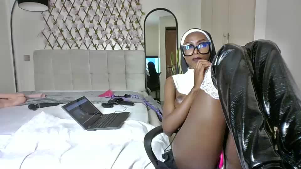 mis_kaylee Webcam Chat September 28, 2026