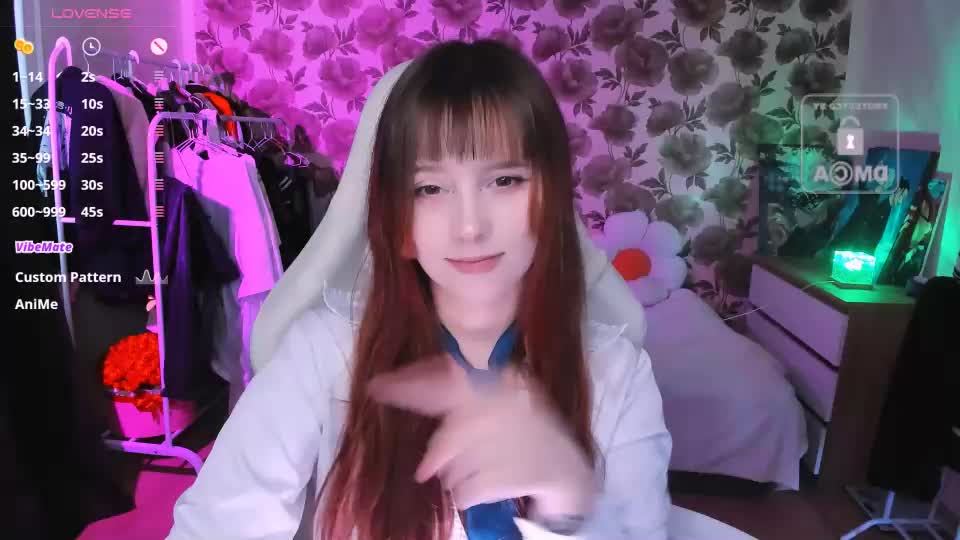 effie_lee Webcam Chat September 29, 2026