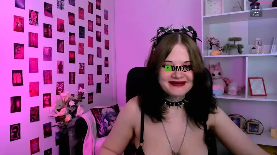 nikki_kiss_ Webcam Chat September 29, 2026