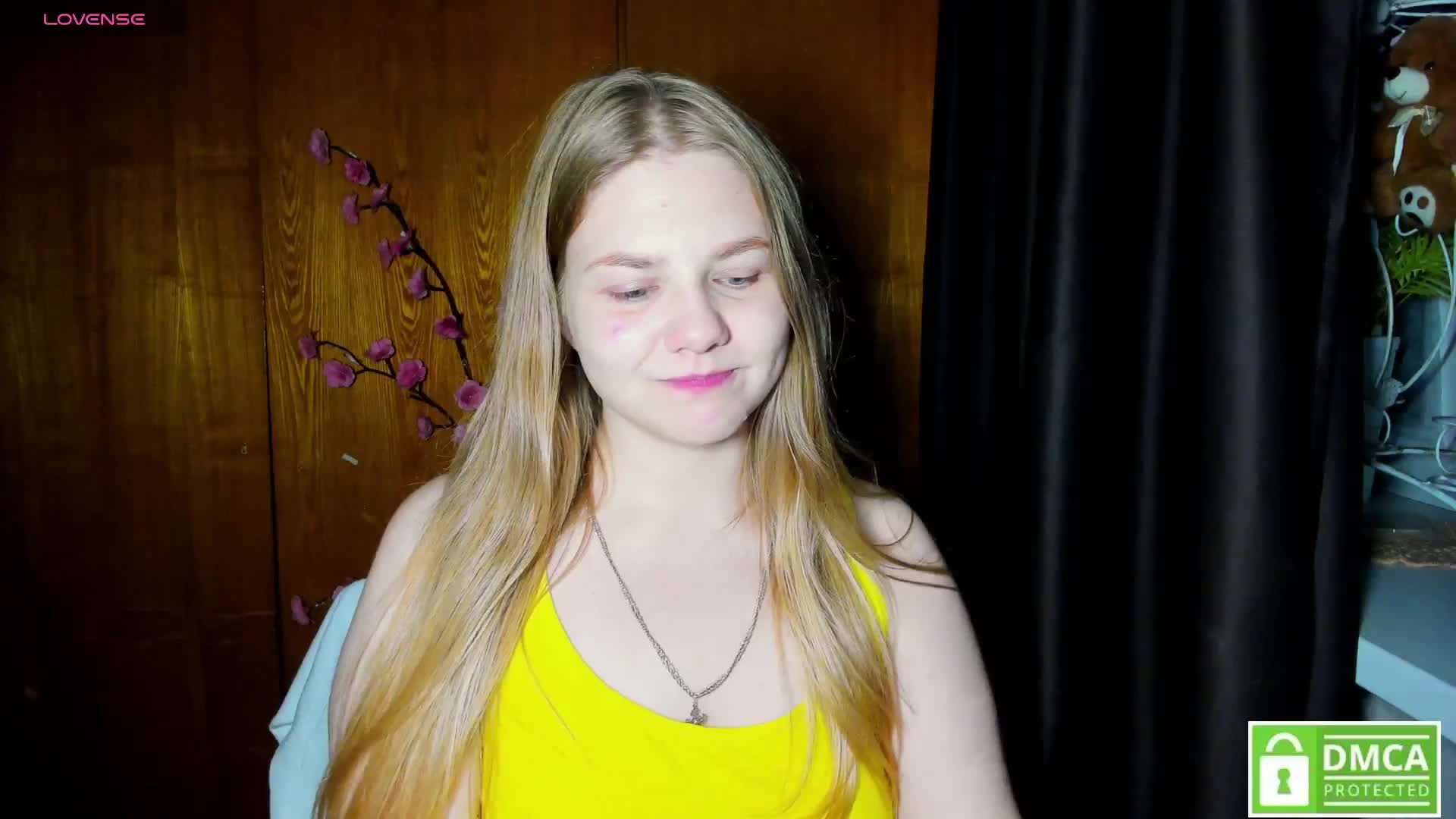 Emma-Frizea Webcam Chat September 29, 2026
