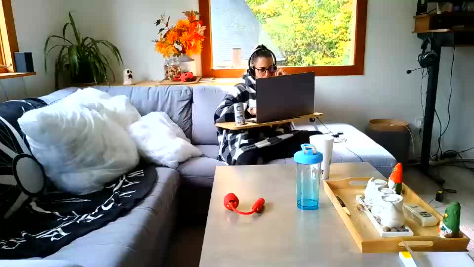 emyxxl Webcam Chat September 29, 2026