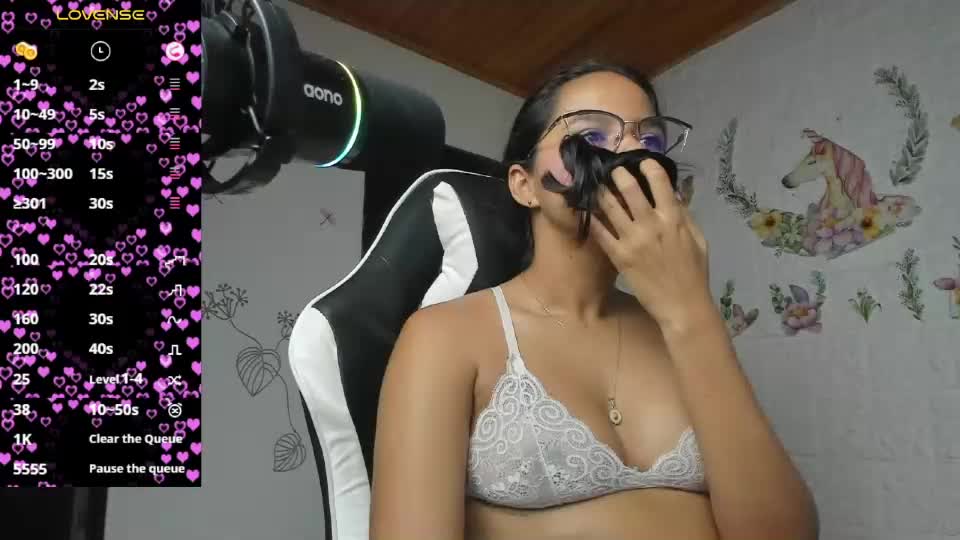 alisson_hoffman05 Webcam Chat September 29, 2026