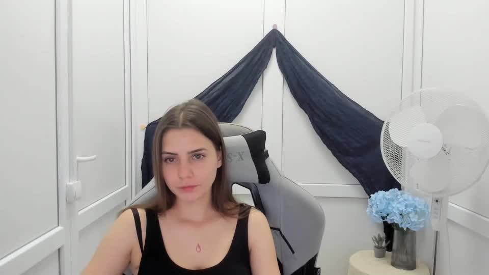 hiddenmellow Webcam Chat October 2, 2026