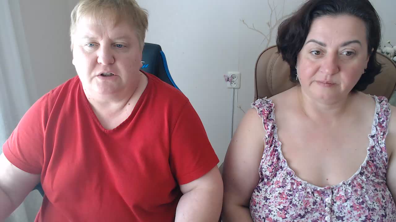 XMollyJaneEX Webcam Chat October 2, 2026