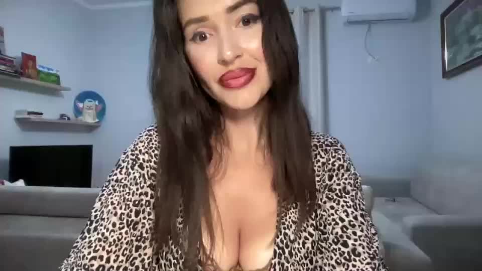 noonelikeher Webcam Chat October 2, 2026