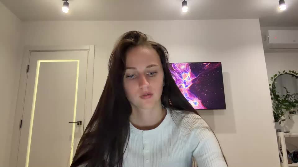 luna_velvet_l Webcam Chat October 2, 2026