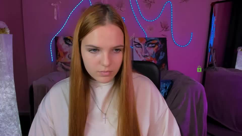 luna_veyra Webcam Chat October 3, 2026