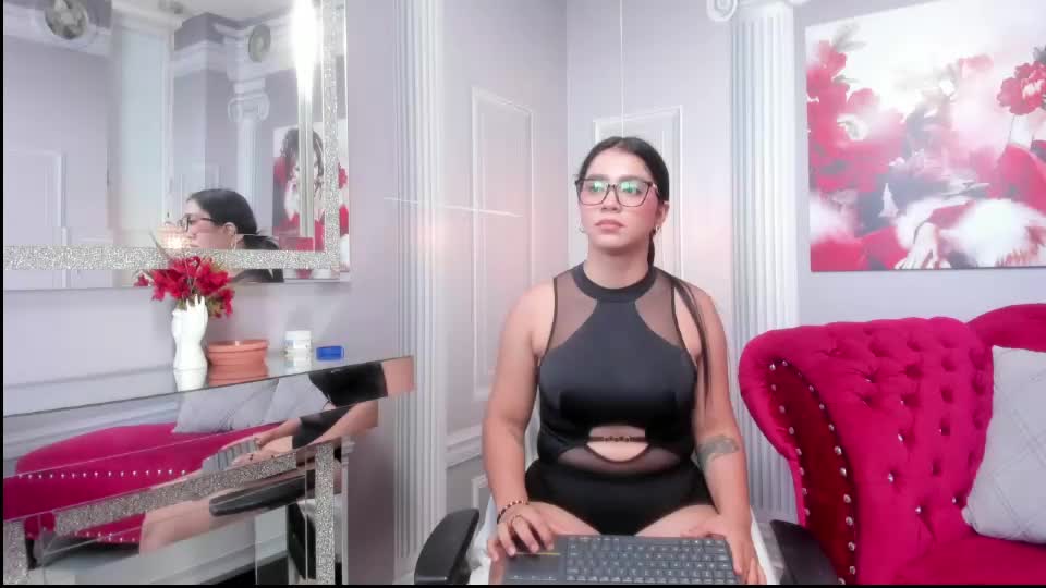 emiily_becker Webcam Chat October 3, 2026