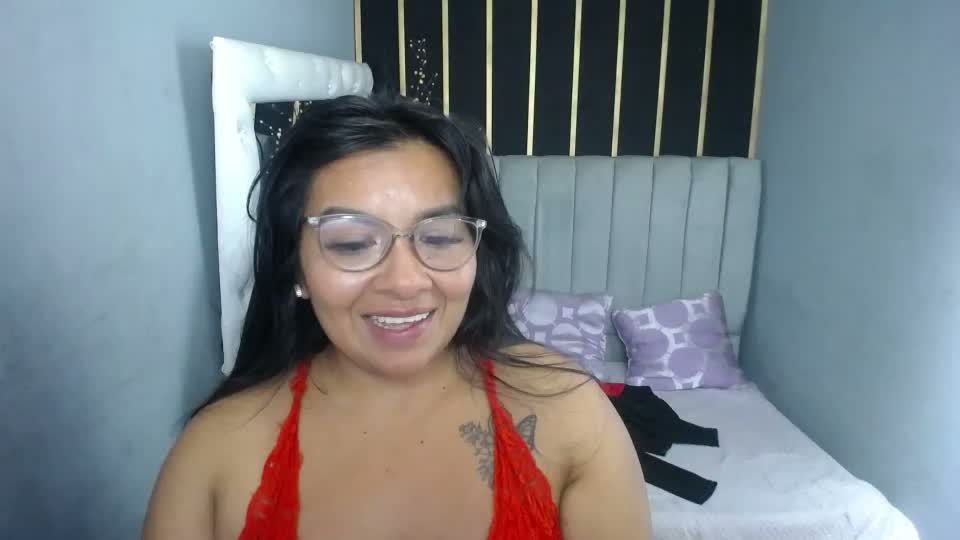 pocahontas_purple Webcam Chat October 3, 2026