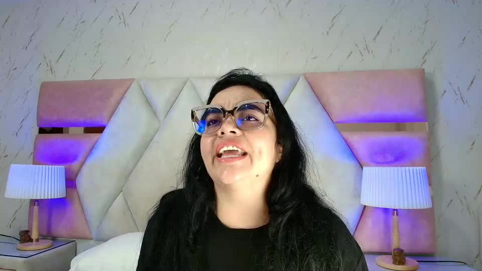 mega_blenda Webcam Chat October 3, 2026