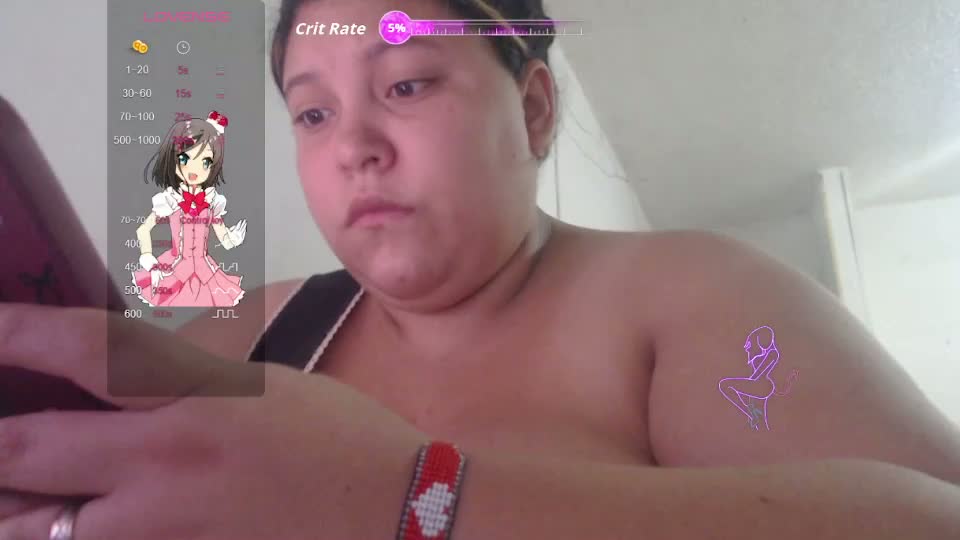 queenmiia Webcam Chat October 3, 2026
