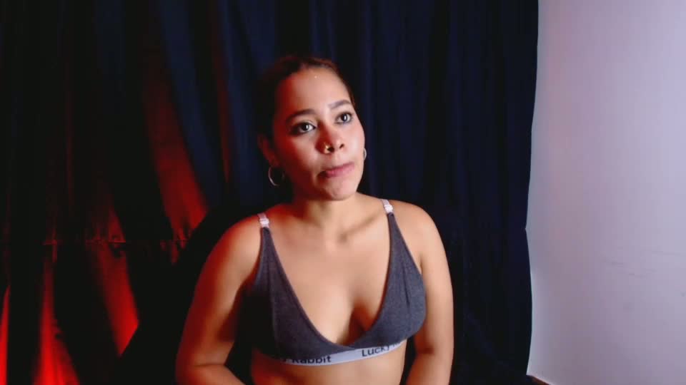 natasha_lunaa Webcam Chat October 3, 2026