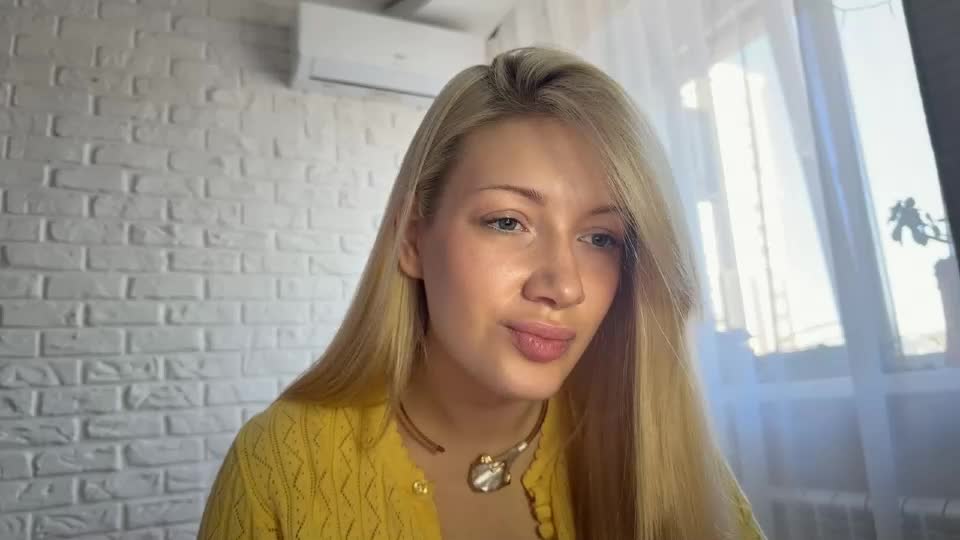caramel_way Webcam Star October 4, 2026