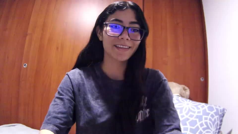 annie_noire18 Webcam Chat October 3, 2026