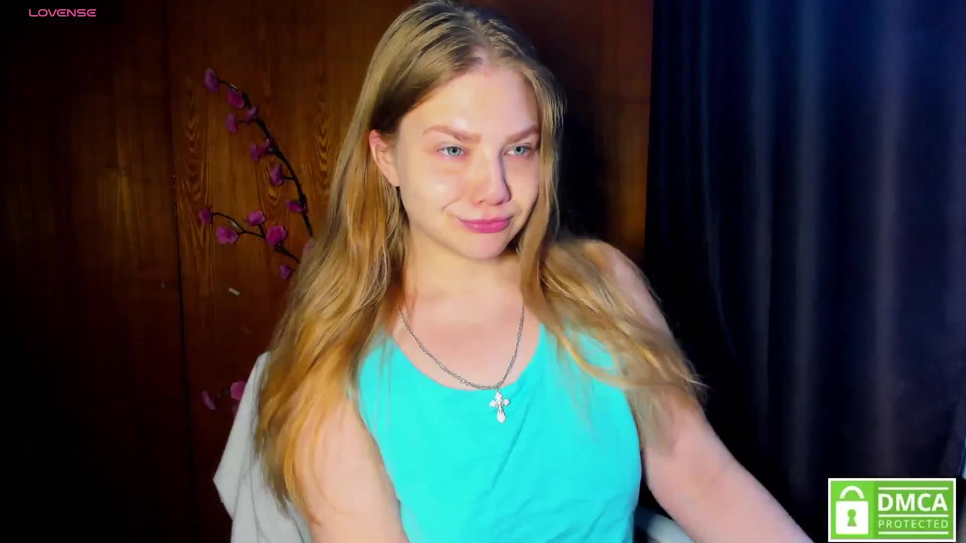 Emma-Frizea Webcam Chat October 4, 2026