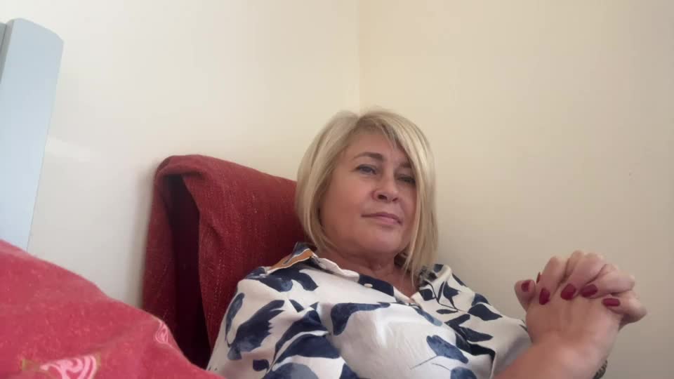 ninalush_ Webcam Star October 4, 2026