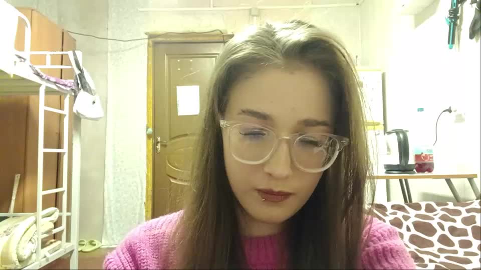 cherryfizzee Webcam Chat October 4, 2026