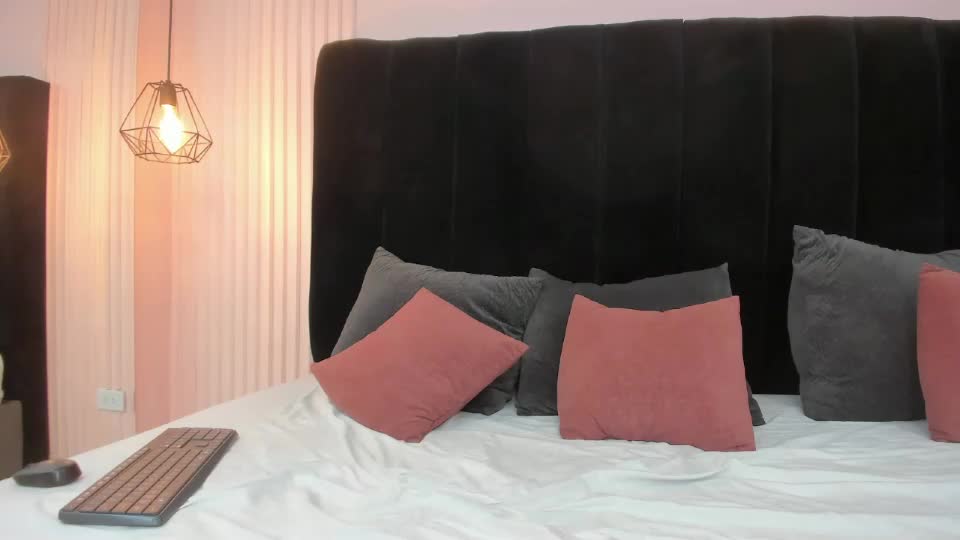 mar_amour Webcam Chat October 4, 2026