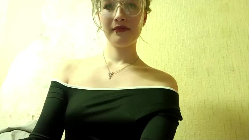 cherryfizzee Webcam Chat October 4, 2026