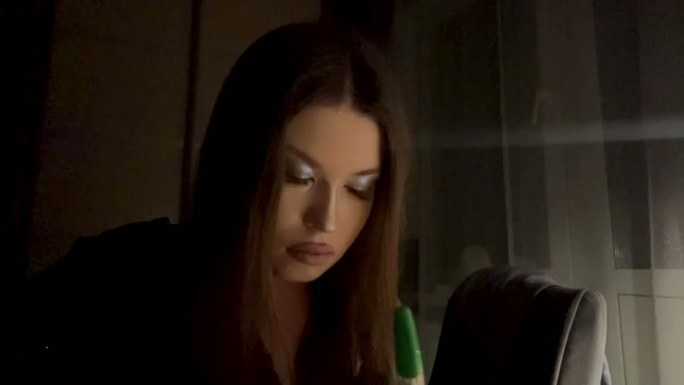 ilonasalyer Webcam Chat October 4, 2026