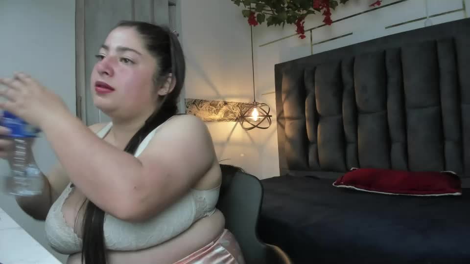mia_evans___ Webcam Chat October 4, 2026
