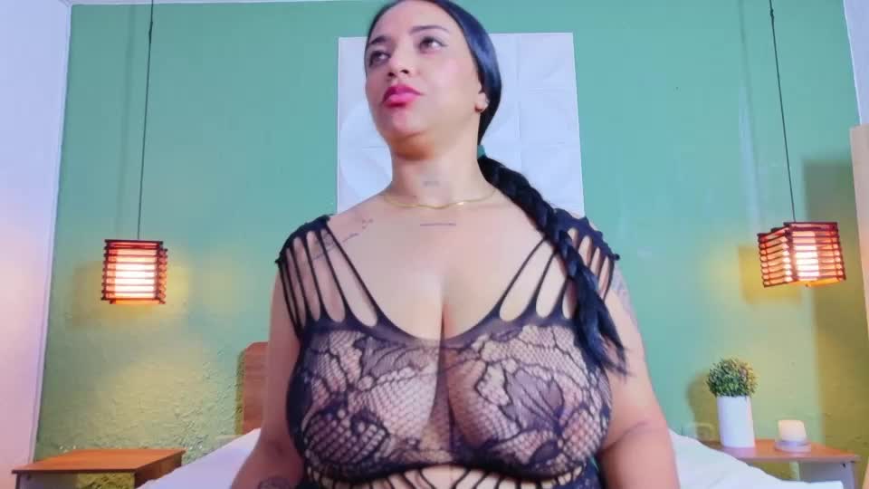 slutty_milf18 Webcam Star October 4, 2026