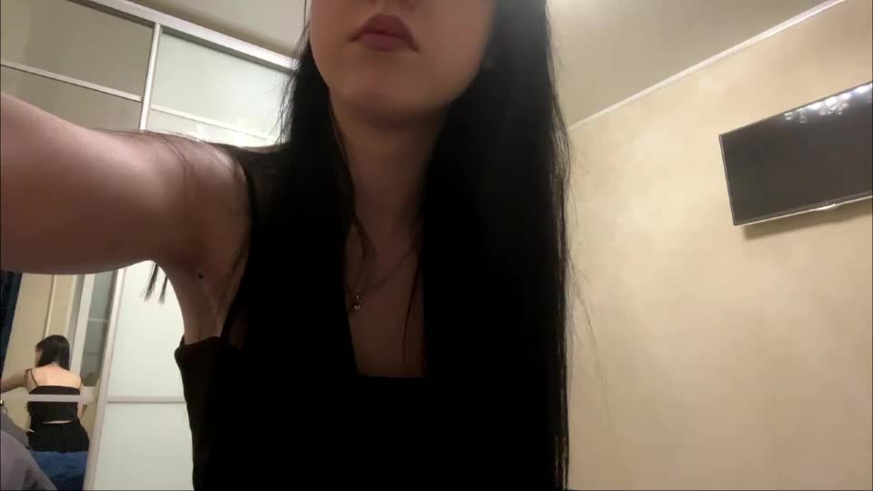 little_cutetoy Webcam Chat October 4, 2026