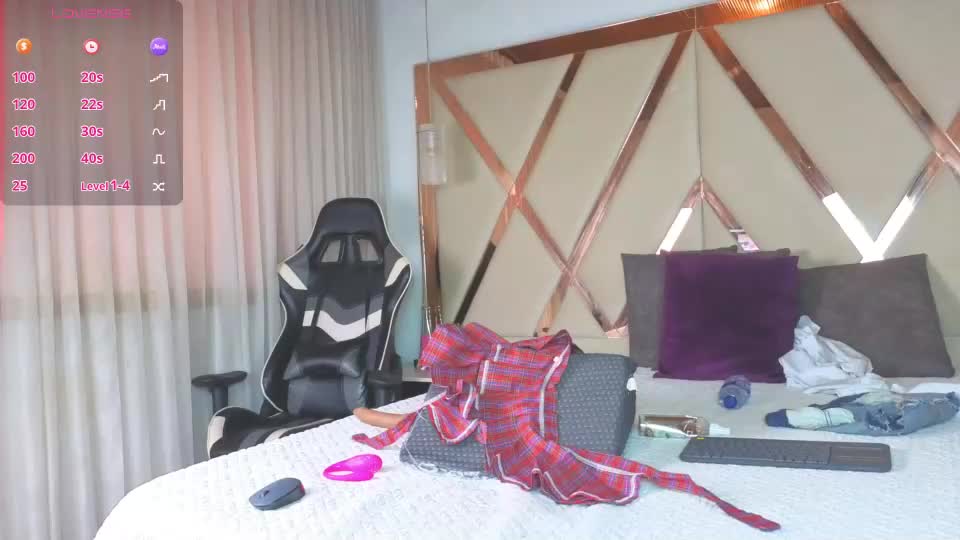 aria77x Webcam Star October 4, 2026