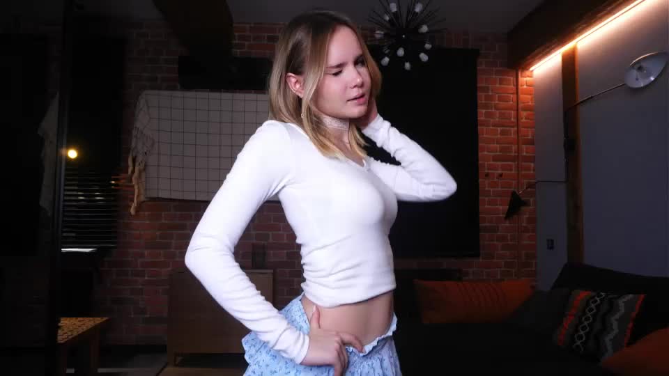 coco_schanel Webcam Star October 4, 2026