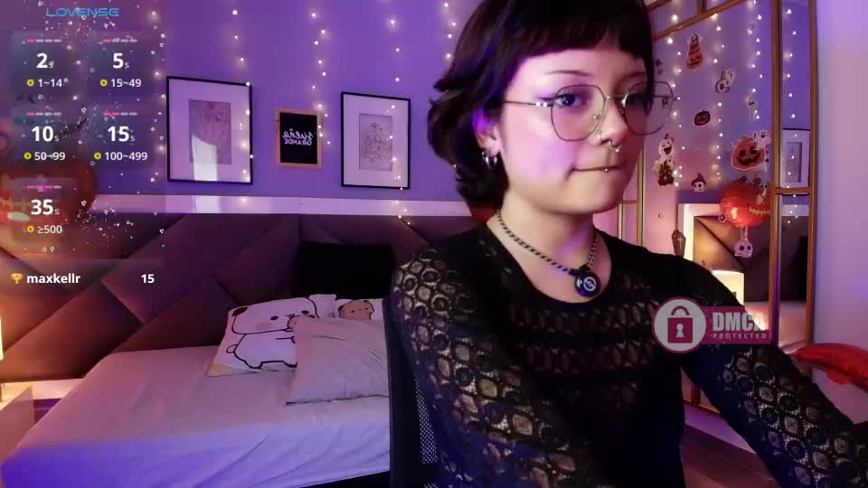 miila_stone Webcam Chat October 4, 2026