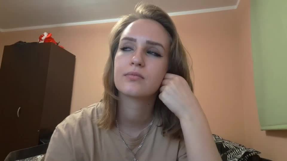 leonieporritt Webcam Chat October 4, 2026