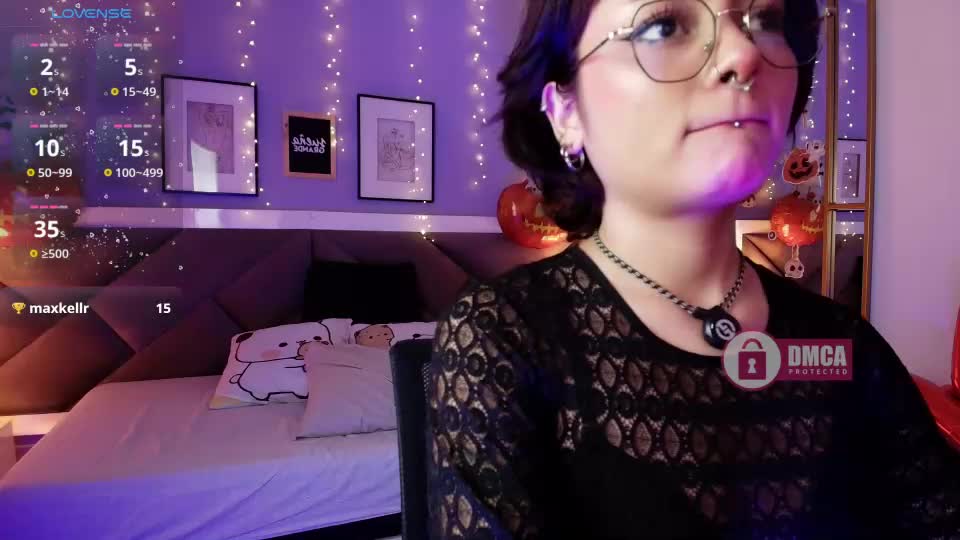 miila_stone Webcam Chat October 4, 2026
