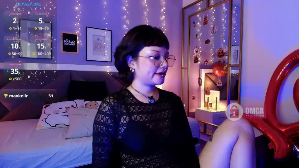 miila_stone Webcam Chat October 4, 2026
