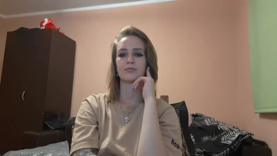 leonieporritt Webcam Chat October 4, 2026