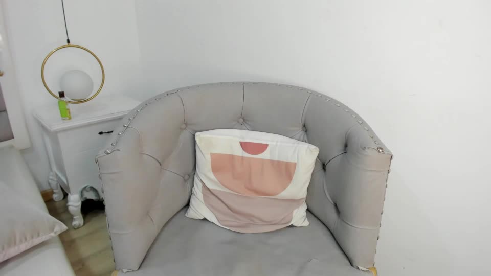 tiare_hunt Webcam Chat October 4, 2026