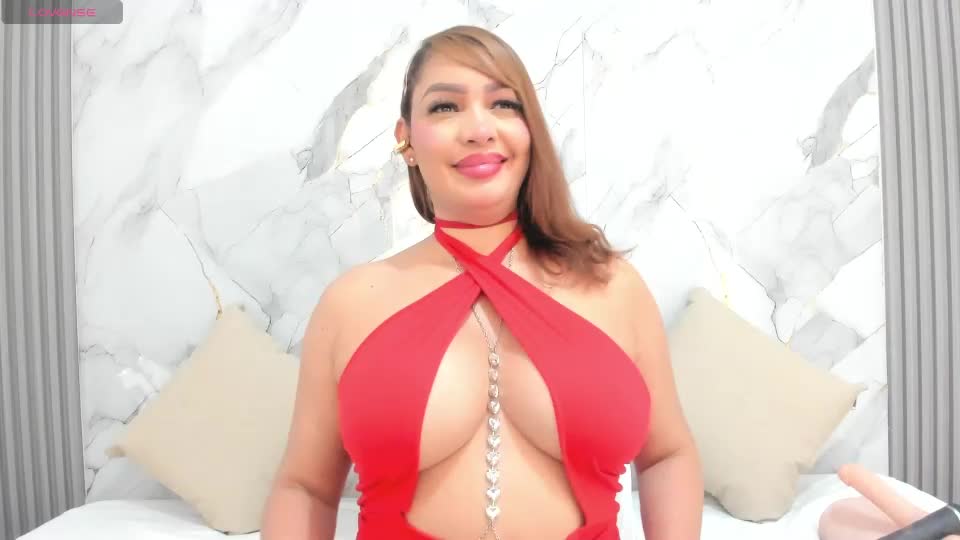 charlottee_evaans Webcam Star October 4, 2026