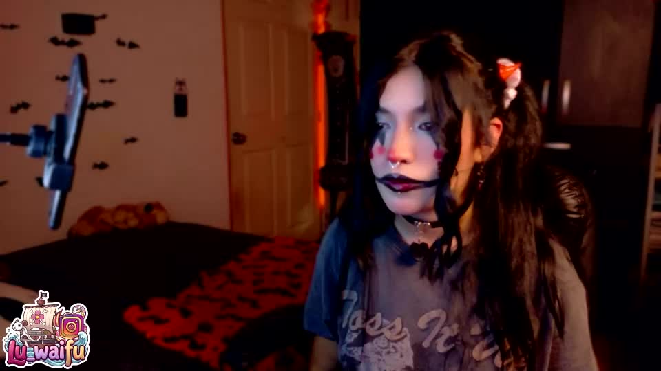 isis_waifu Webcam Chat October 4, 2026