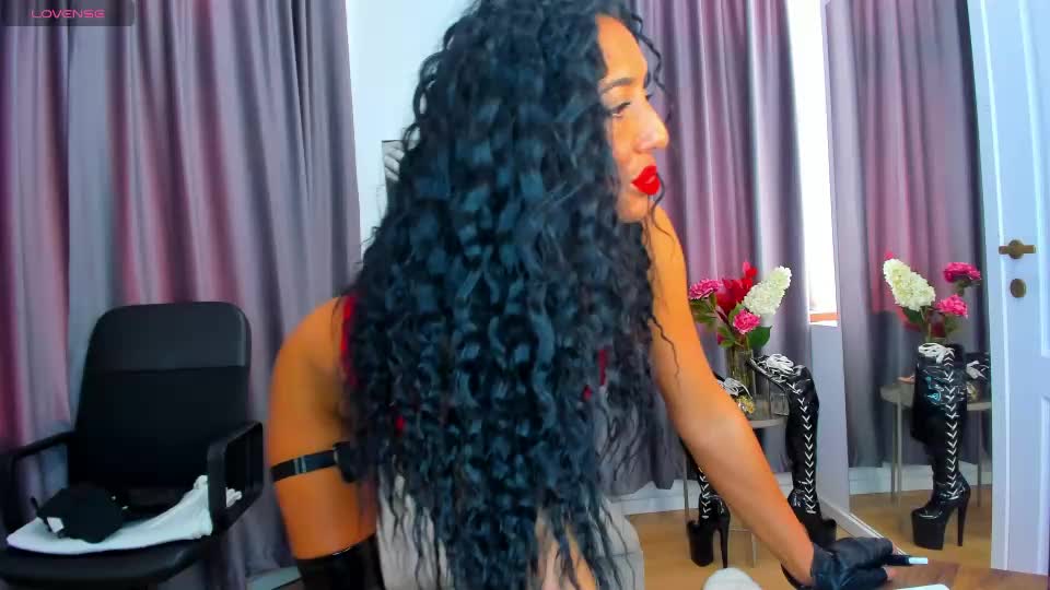 bellatrixx_ Webcam Chat October 4, 2026