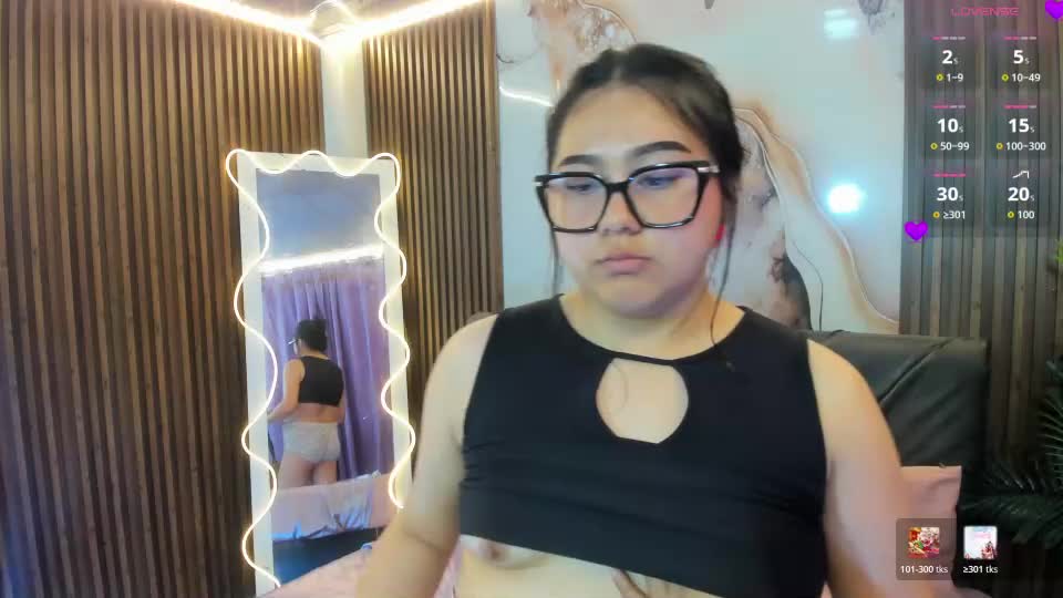 kiimberly_tay Webcam Chat October 5, 2026