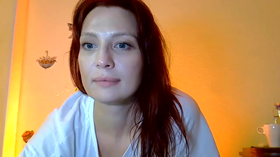 dina_luvv Webcam Chat October 5, 2026