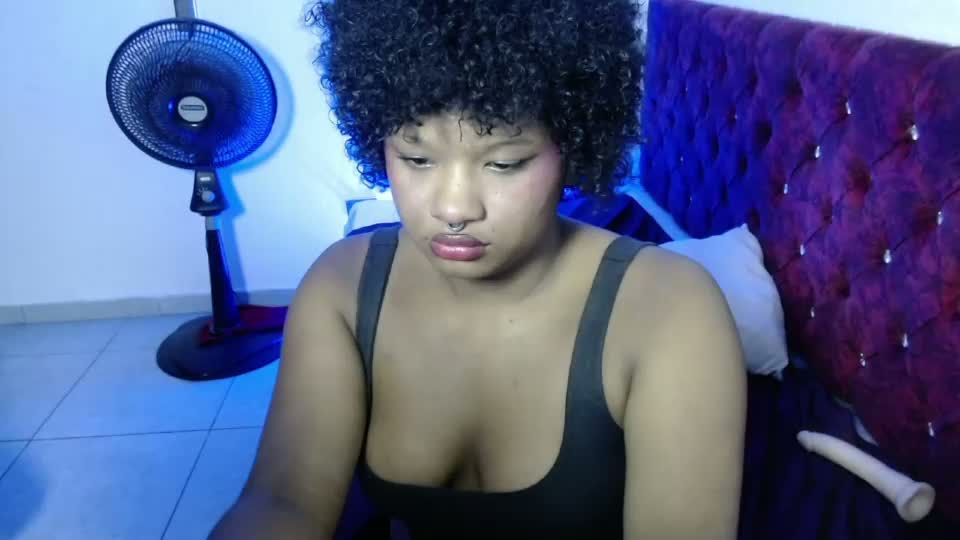 spicy_cinnamon Webcam Chat October 5, 2026