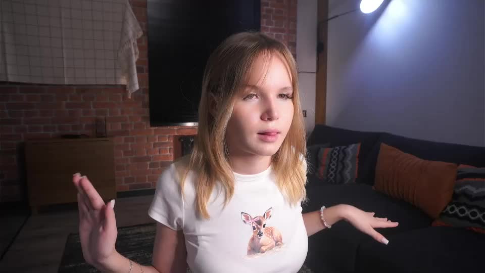 coco_schanel Webcam Chat October 5, 2026