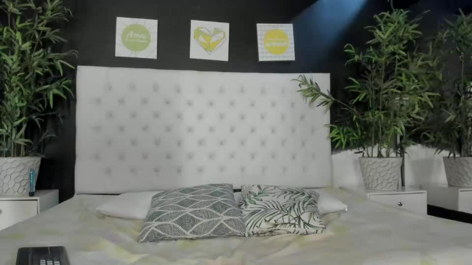 mariana_sepulveda Webcam Chat October 5, 2026