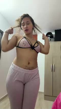 veronica_reina Webcam Star October 5, 2026