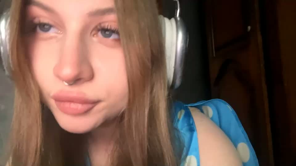 twilatompson Webcam Chat October 5, 2026