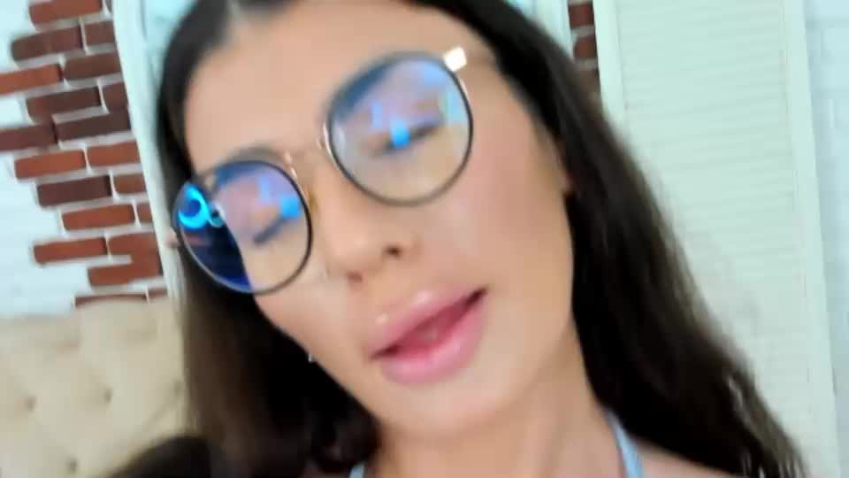 dariaamaris Webcam Star October 5, 2026
