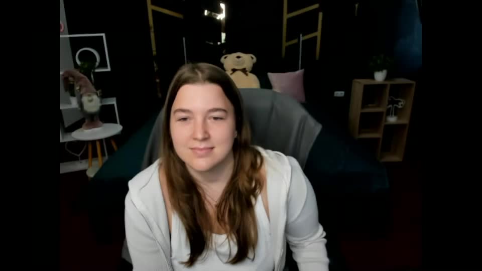 miaa_berry Webcam Star October 5, 2026