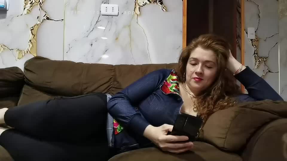 sararedsararedd Webcam Star October 5, 2026