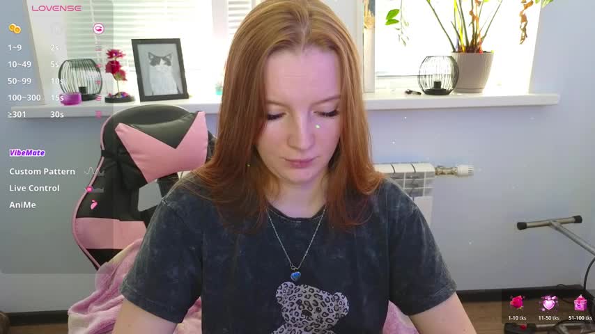 Mary_Blu Webcam Chat October 6, 2026