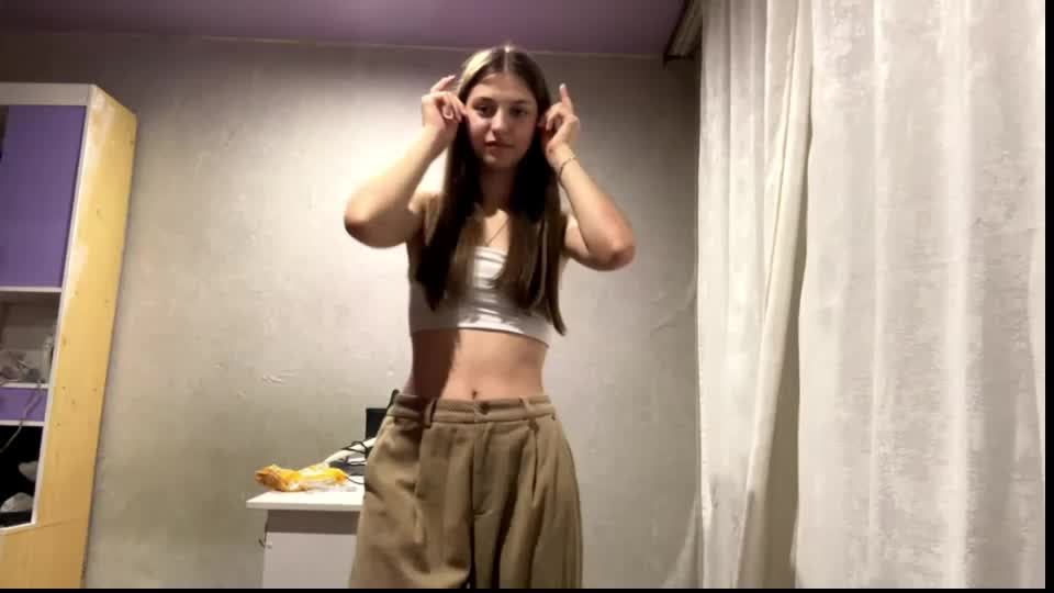 lovettatarner Webcam Chat October 6, 2026
